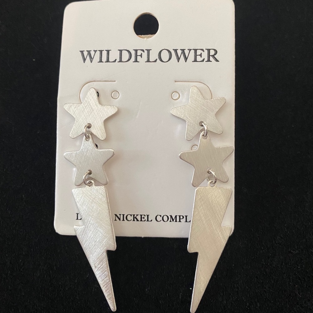 Star bolt earrings